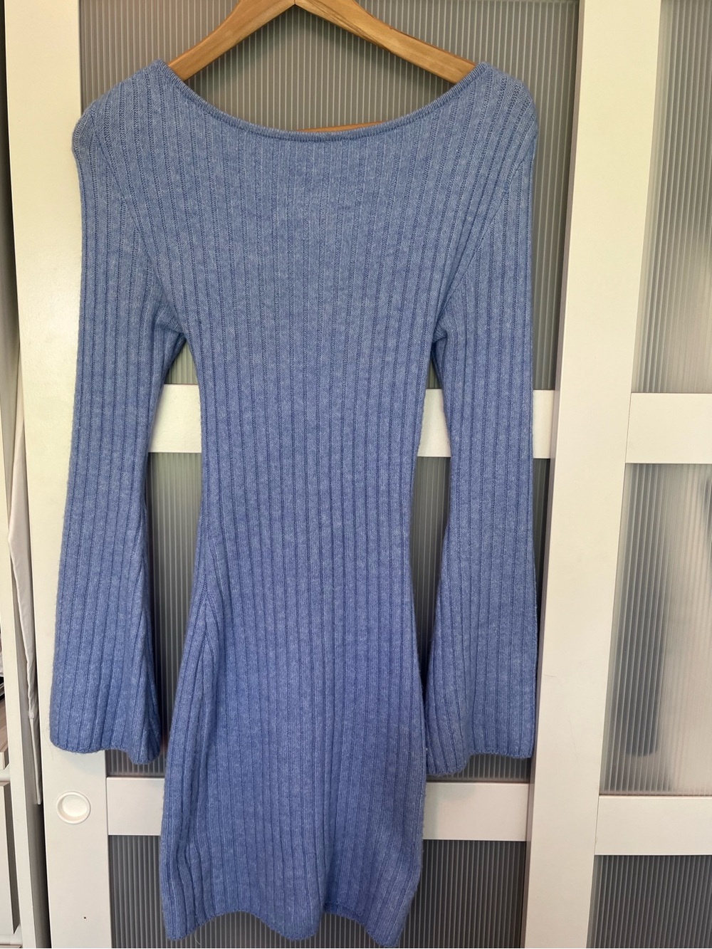H&M Light Blue Ribbed Open-Back Knit Mini Dress - Picture 4 of 4
